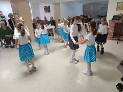 Vystúpenie v Adonise